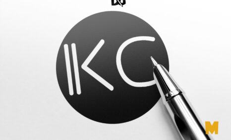 Latest Logo Mockup Pen