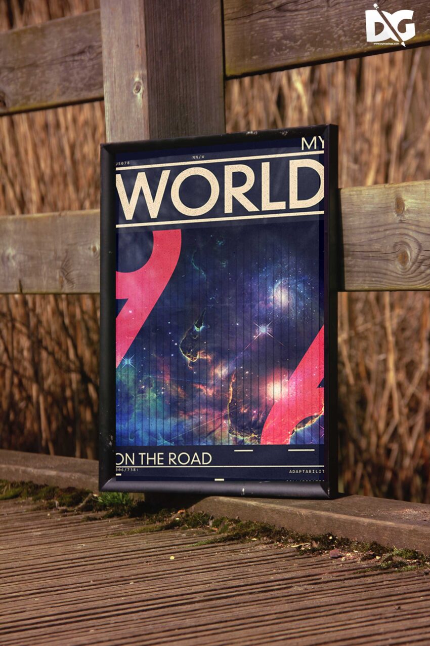 Download Free Download Poster Lamp PSD Mockups