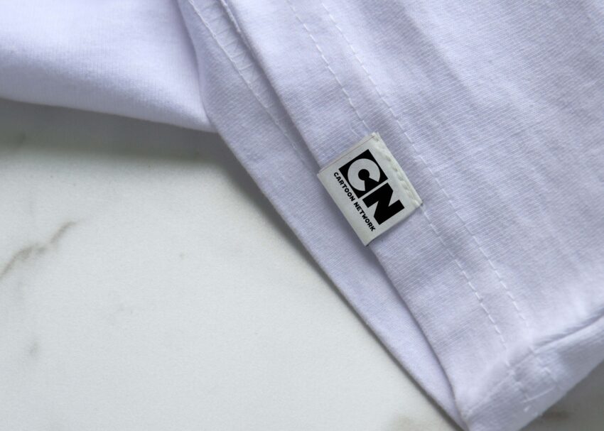 Download Free T shirt Tag Mockup