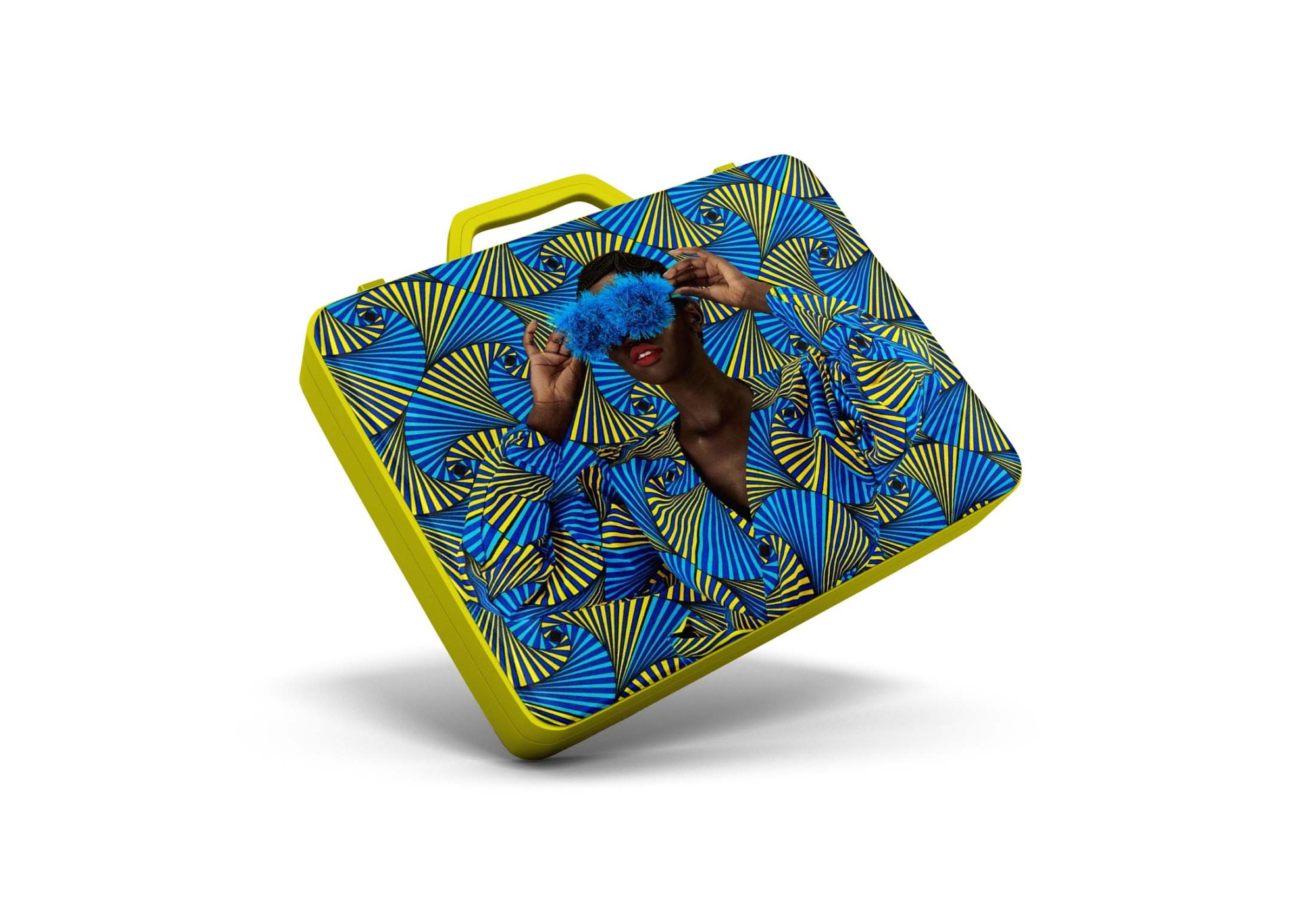 Suitcase Mockup (PSD) Suitcase Mockup PSD 4